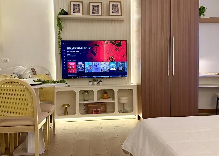 Stylish Near Venice Mall , Wi-fi Apartment